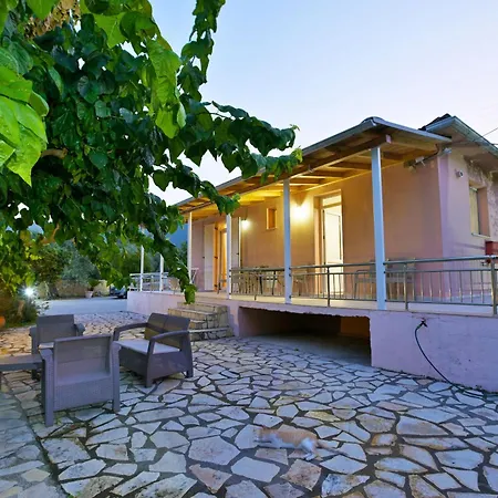 Drossos Garden House * Nydri (Lefkada)